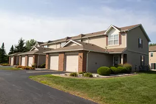 879 Flagstone Dr, Dyer, IN 46311 - Photo 1