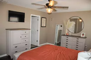 879 Flagstone Dr, Dyer, IN 46311 - Photo 6