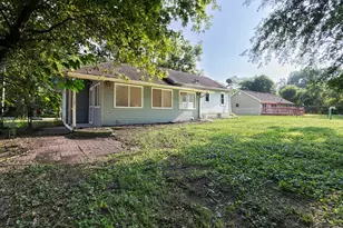 3740 W 48th Pl, Gary, IN 46408 - Photo 6