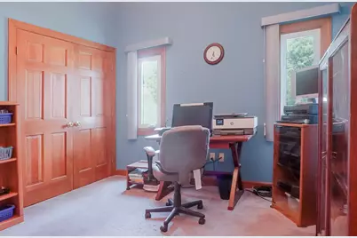 8602 Farmington Street, Saint John, IN 46373 - Photo 16