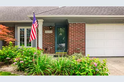 8602 Farmington Street, Saint John, IN 46373 - Photo 4
