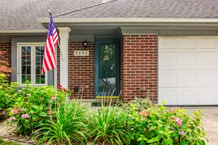 8602 Farmington St, Saint John, IN 46373 - Photo 4