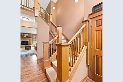 386 E 1050 N, Chesterton, IN 46304 - Photo 8