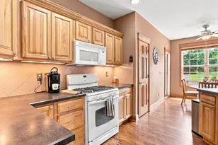 386 E 1050 N, Chesterton, IN 46304 - Photo 16