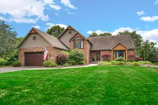 1536 Muirfield Dr, Dyer, IN 46311 - Photo 1