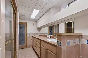 1931 Cherrywood Ct, Munster, IN 46321 - Photo 28