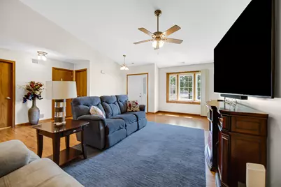9874 Hart Street, Saint John, IN 46373 - Photo 4