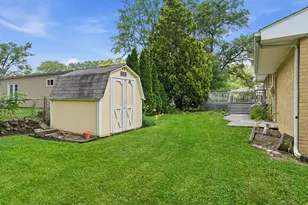 7605 W 86th Ave, Crown Point, IN 46307 - Photo 22