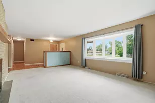 7605 W 86th Ave, Crown Point, IN 46307 - Photo 6