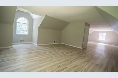 1553 W US Highway 20, La Porte, IN 46350 - Photo 16
