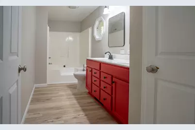 1553 W US Highway 20, La Porte, IN 46350 - Photo 8
