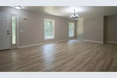 1553 W US Highway 20, La Porte, IN 46350 - Photo 2