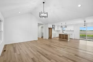 508 W Beaver St, Morocco, IN 47963 - Photo 16