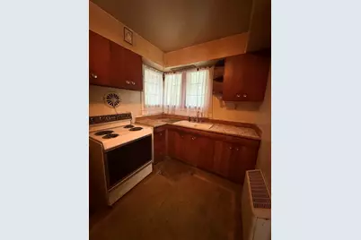249 Shoreland Drive, Michigan City, IN 46360 - Photo 6