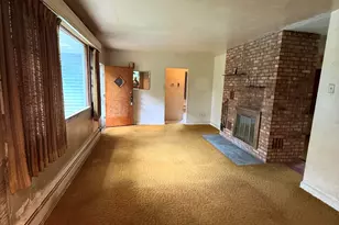 249 Shoreland Dr, Michigan City, IN 46360 - Photo 2