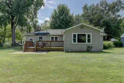 515 S Park Drive, Chesterton, IN 46304 - Photo 2
