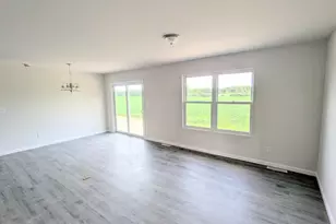 6761 Whitcomb St, Merrillville, IN 46410 - Photo 10