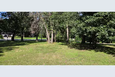 11643 Chateau Lane, Demotte, IN 46310 - Photo 16