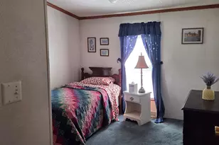 11643 Chateau Ln, Demotte, IN 46310 - Photo 10