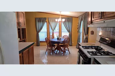 11643 Chateau Lane, Demotte, IN 46310 - Photo 6