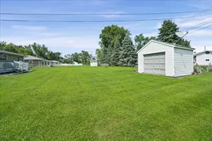 529 Birch St SW, Demotte, IN 46310 - Photo 22