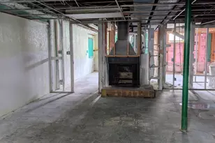 424 E Joliet St, Crown Point, IN 46307 - Photo 10