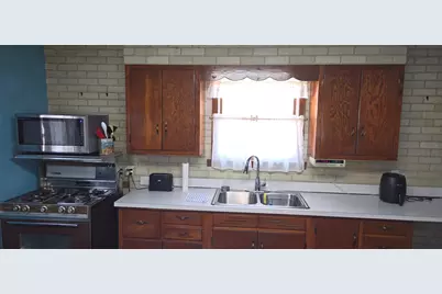 1539 Roberts Avenue, Whiting, IN 46394 - Photo 10