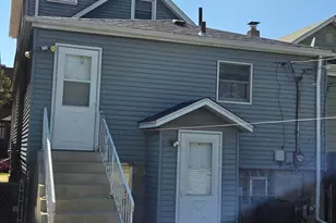 1539 Roberts Ave, Whiting, IN 46394 - Photo 2