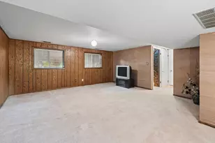 3992 Willowood Ct, Crown Point, IN 46307 - Photo 14