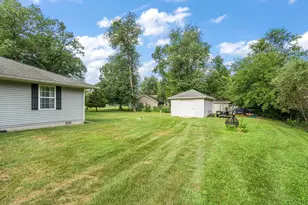 2842 Cardinal Dr, Wheatfield, IN 46392 - Photo 24