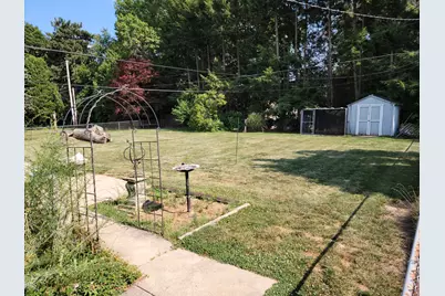 606 W 13th Street, La Porte, IN 46350 - Photo 2