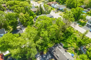 7710 Oak Ave, Gary, IN 46403 - Photo 16