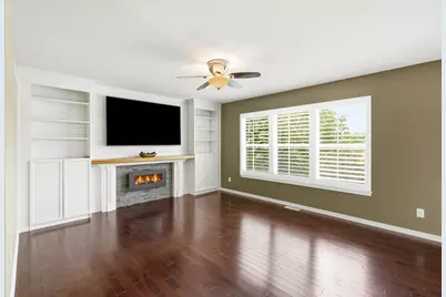 1587 Brackenbury Lane, Crown Point, IN 46307 - Photo 8