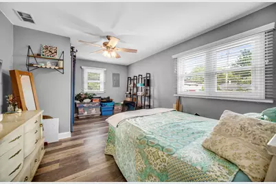 3389 Florida Street, Lake Station, IN 46405 - Photo 10