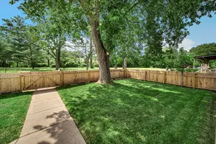 3389 Florida St, Lake Station, IN 46405 - Photo 16