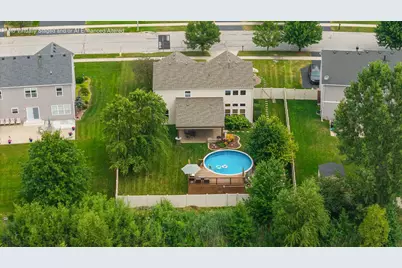 1344 Flagstone Drive, Dyer, IN 46311 - Photo 4