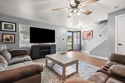 405 N Grant Street, Crown Point, IN 46307 - Photo 8