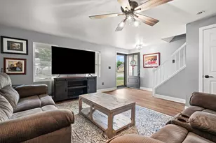 405 N Grant St, Crown Point, IN 46307 - Photo 8