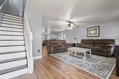 405 N Grant Street, Crown Point, IN 46307 - Photo 6