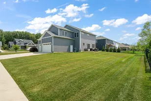 1977 Louis Dr, Crown Point, IN 46307 - Photo 44