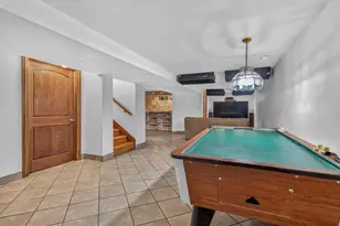 9937 Delaware Pl, Highland, IN 46322 - Photo 22