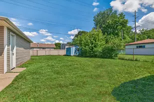 9937 Delaware Pl, Highland, IN 46322 - Photo 28