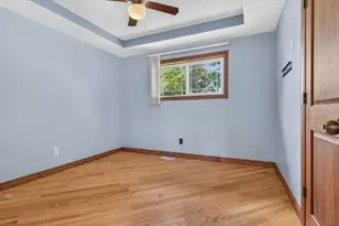 9937 Delaware Pl, Highland, IN 46322 - Photo 18
