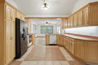 10269 N US Highway 231, Wheatfield, IN 46392 - Photo 8