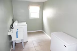 10327 Nicklaus St, Crown Point, IN 46307 - Photo 12