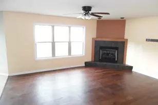 10327 Nicklaus St, Crown Point, IN 46307 - Photo 8