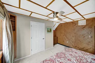 108 E Rensselaer St, Mount Ayr, IN 47964 - Photo 22