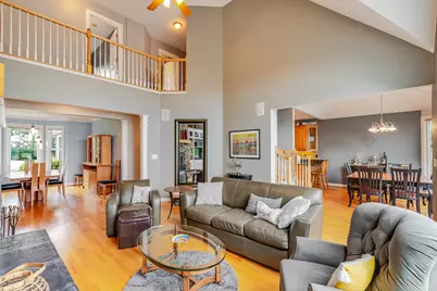 11255 Bell Place, Crown Point, IN 46307 - Photo 6