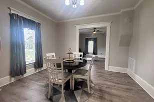 303 N Davis St, Wolcott, IN 47995 - Photo 8