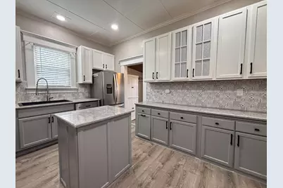 303 N Davis Street, Wolcott, IN 47995 - Photo 2